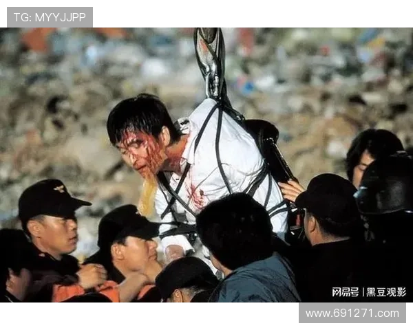 绝美外表下藏着1颗复仇之心，这部剧的黑化让人心疼