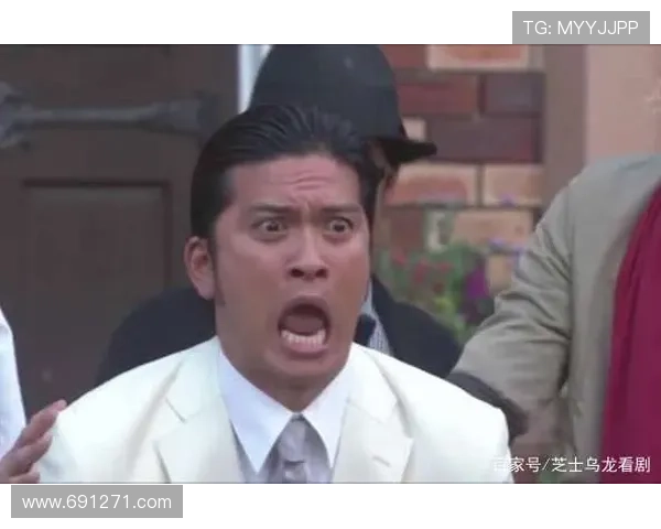 当自恋遇上刑警：一场光怪陆离的破案奇旅